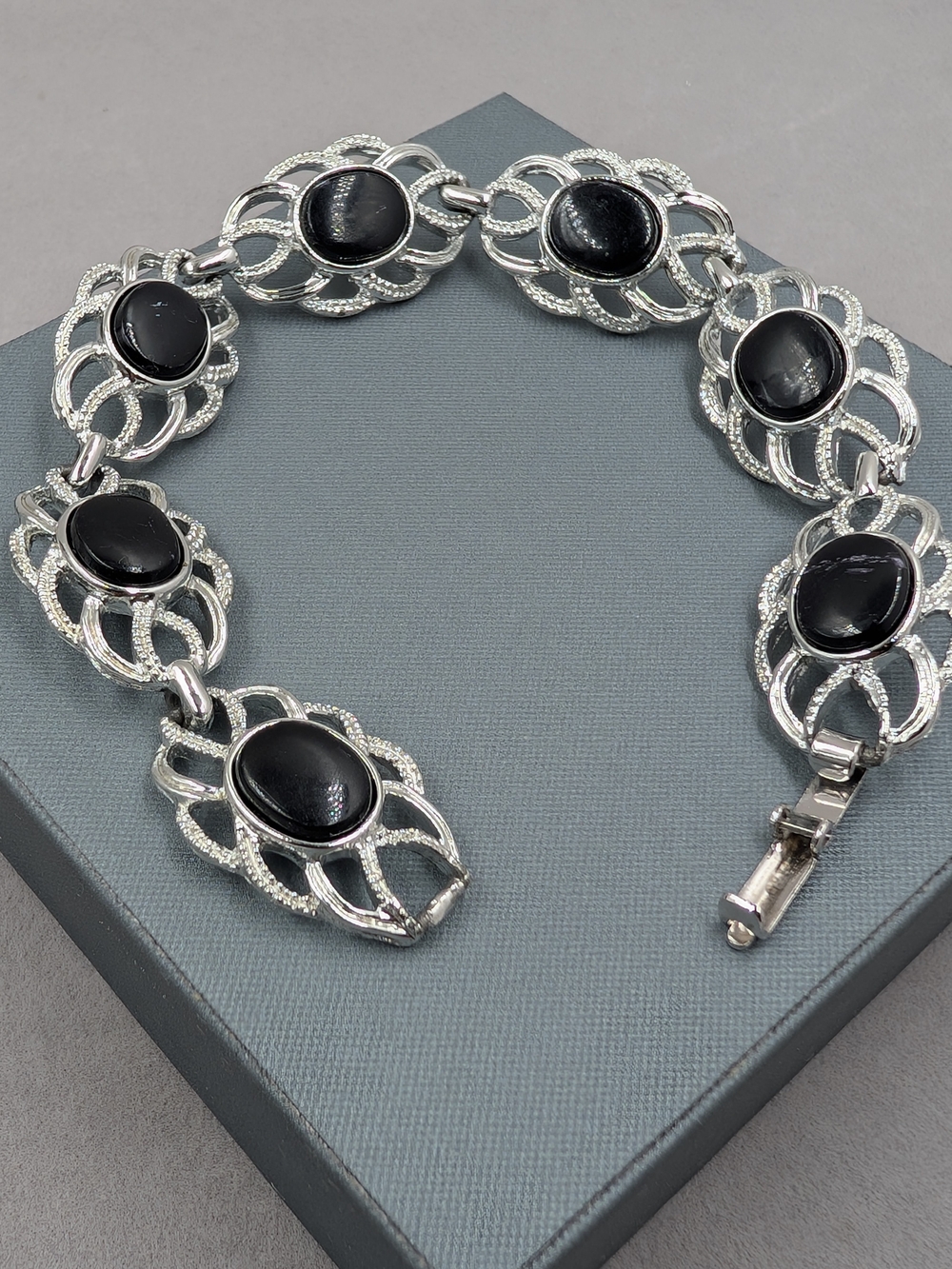 Sarah Coventry Silver Link Bracelet with Black Cabochons